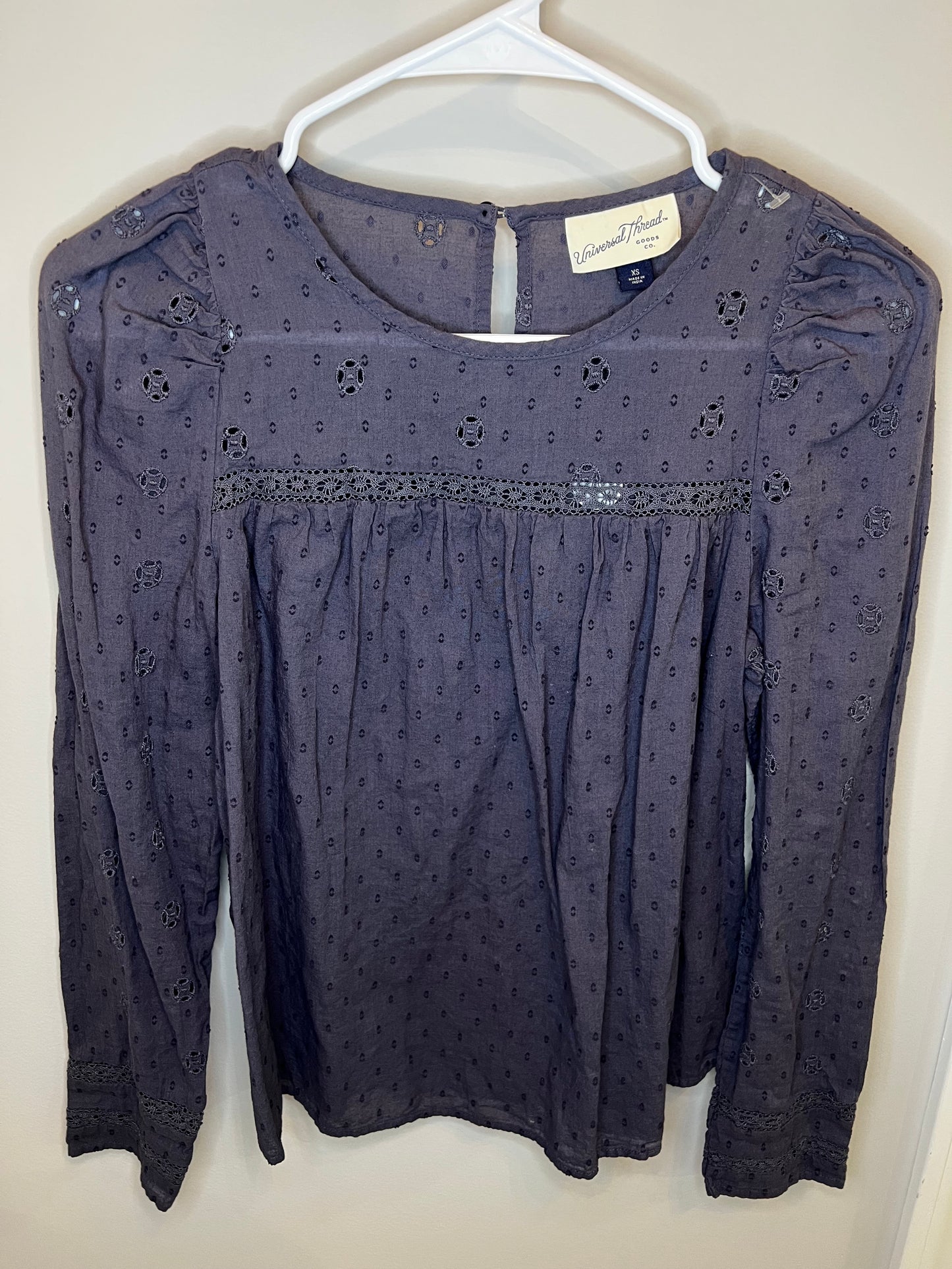 Universal Thread Navy Eyelet Lace Long Sleeve