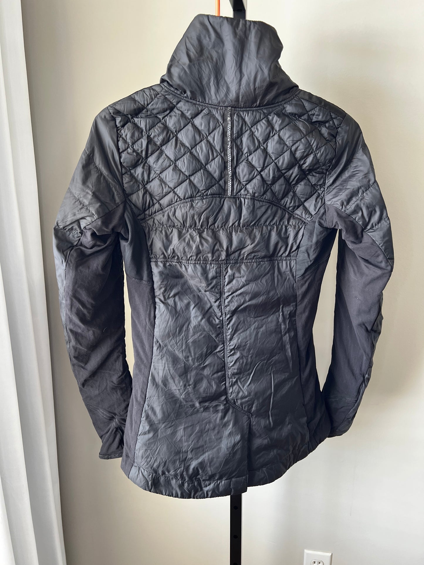 Lululemon Quilted Puffer Quarter Zip