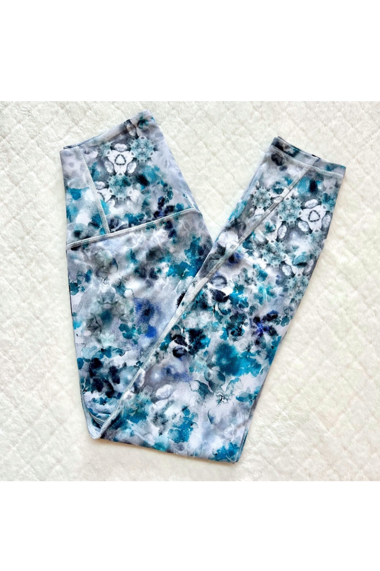 Lululemon Unlimit HR Tight Leggings