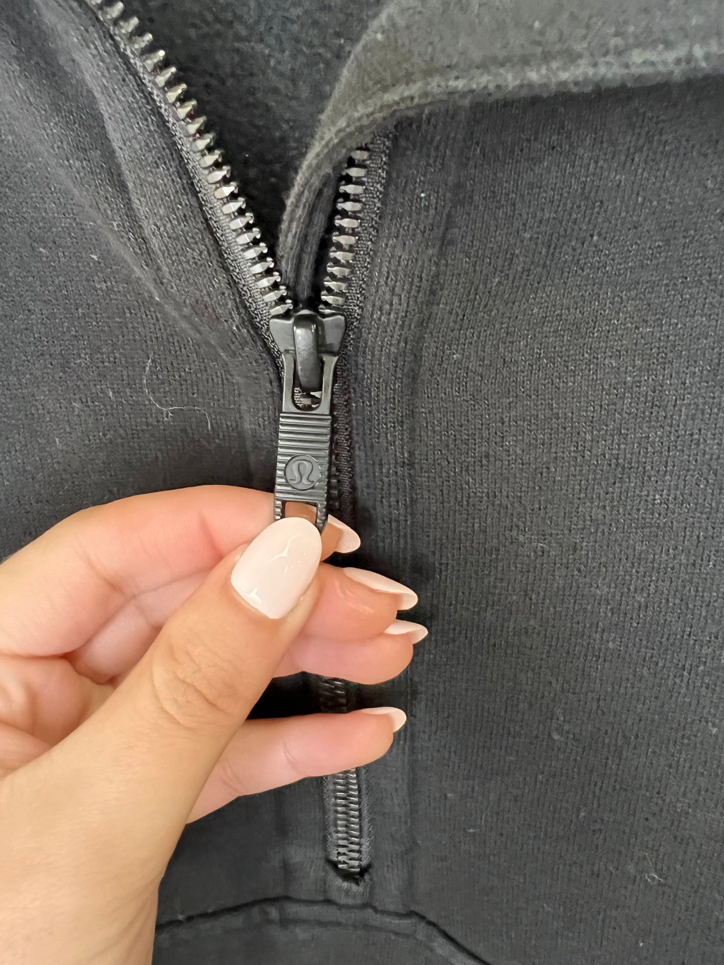 Lululemon Black Funnel Scuba Quarter Zip- M/L