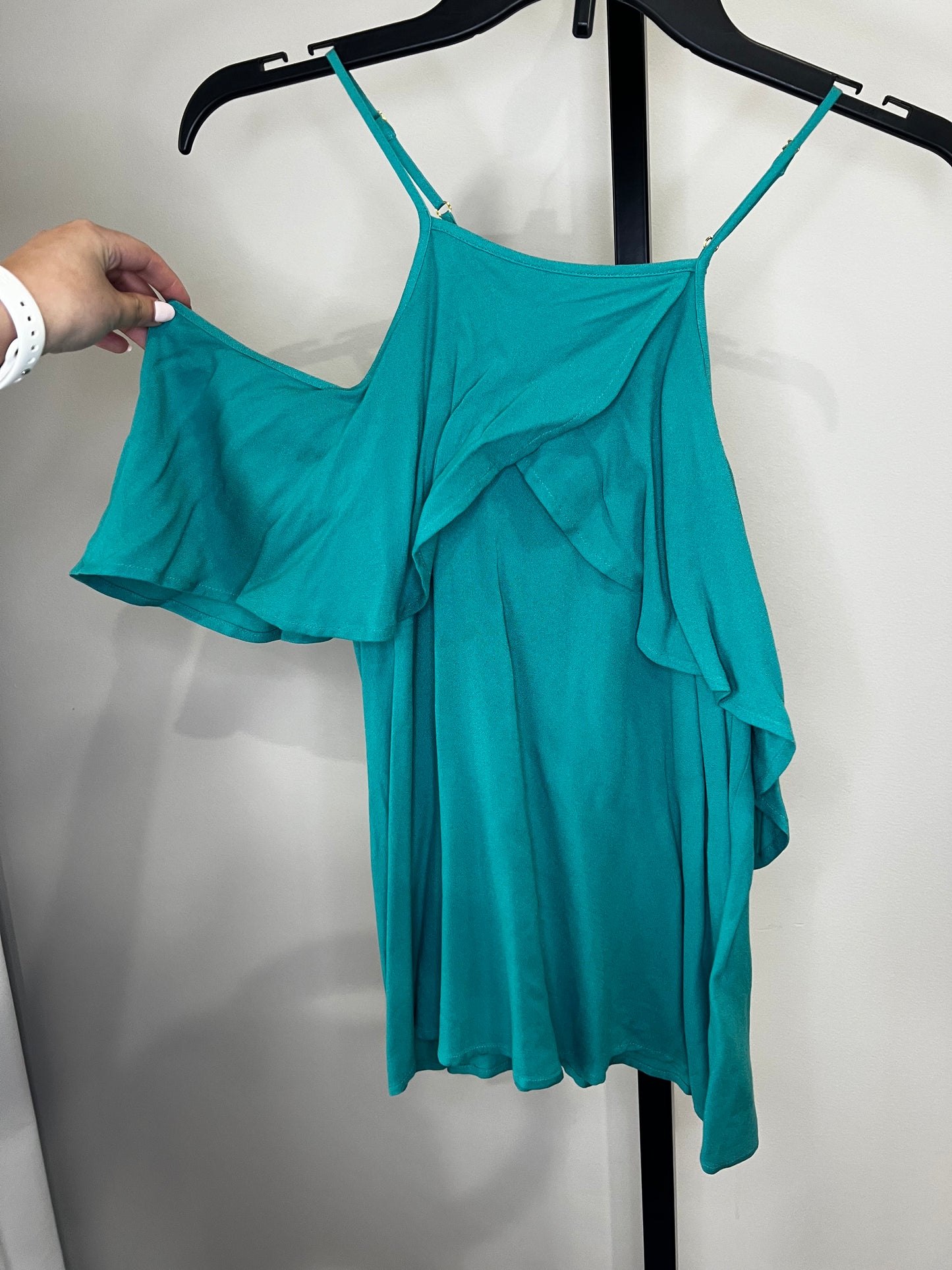 Ella Moss Cold Shoulder Top- XS