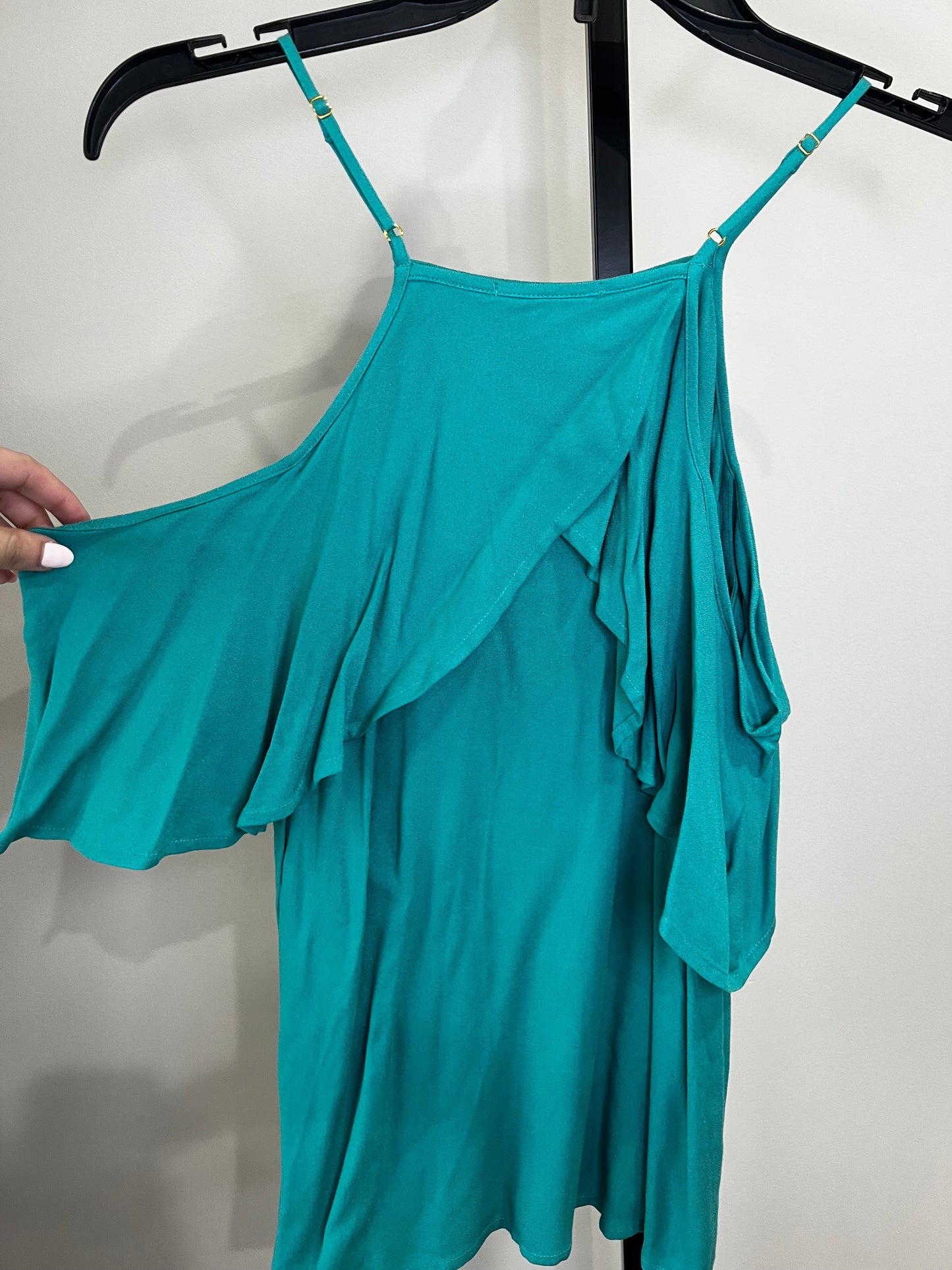 Ella Moss Cold Shoulder Top- XS