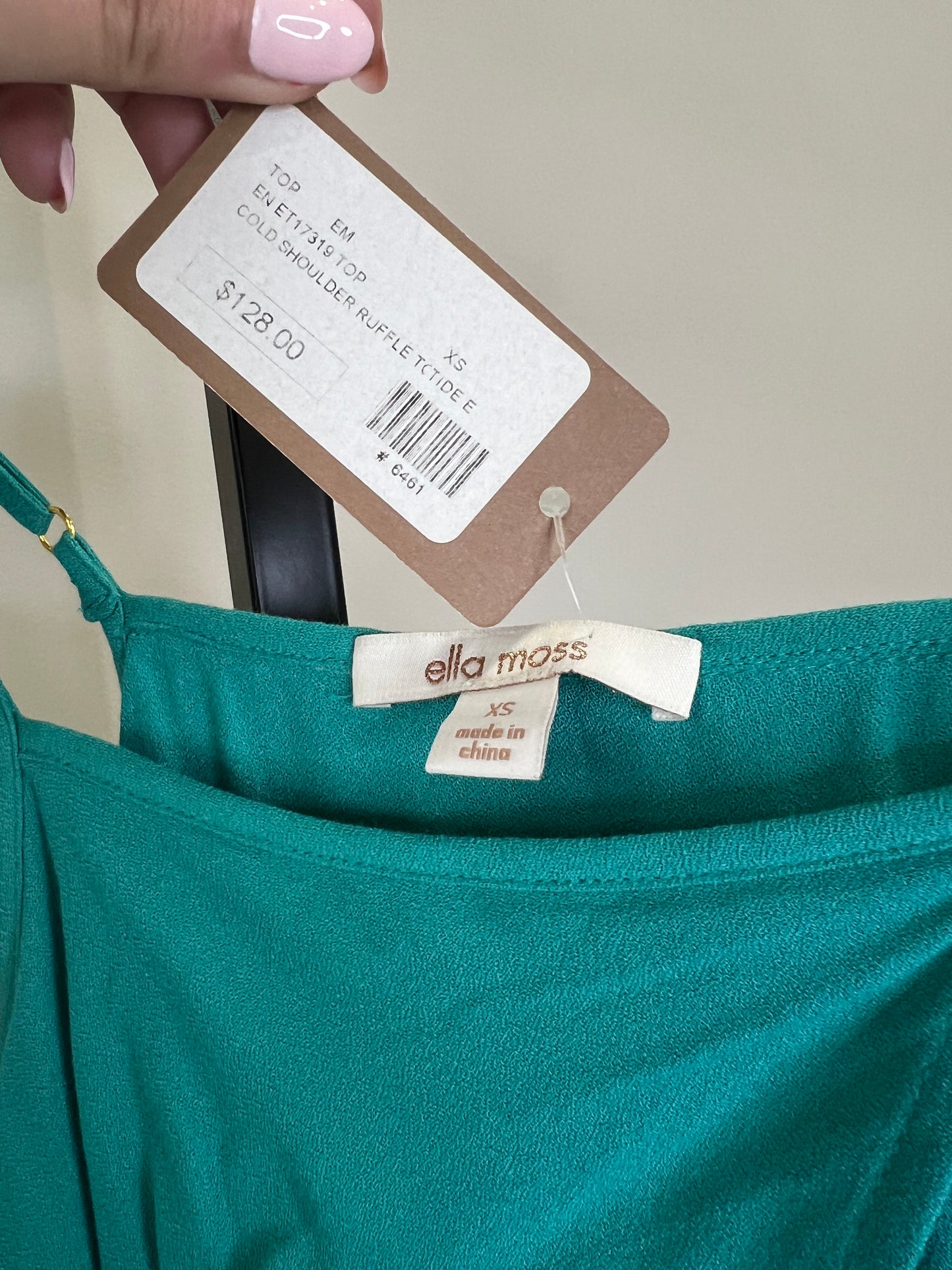 Ella Moss Cold Shoulder Top- XS