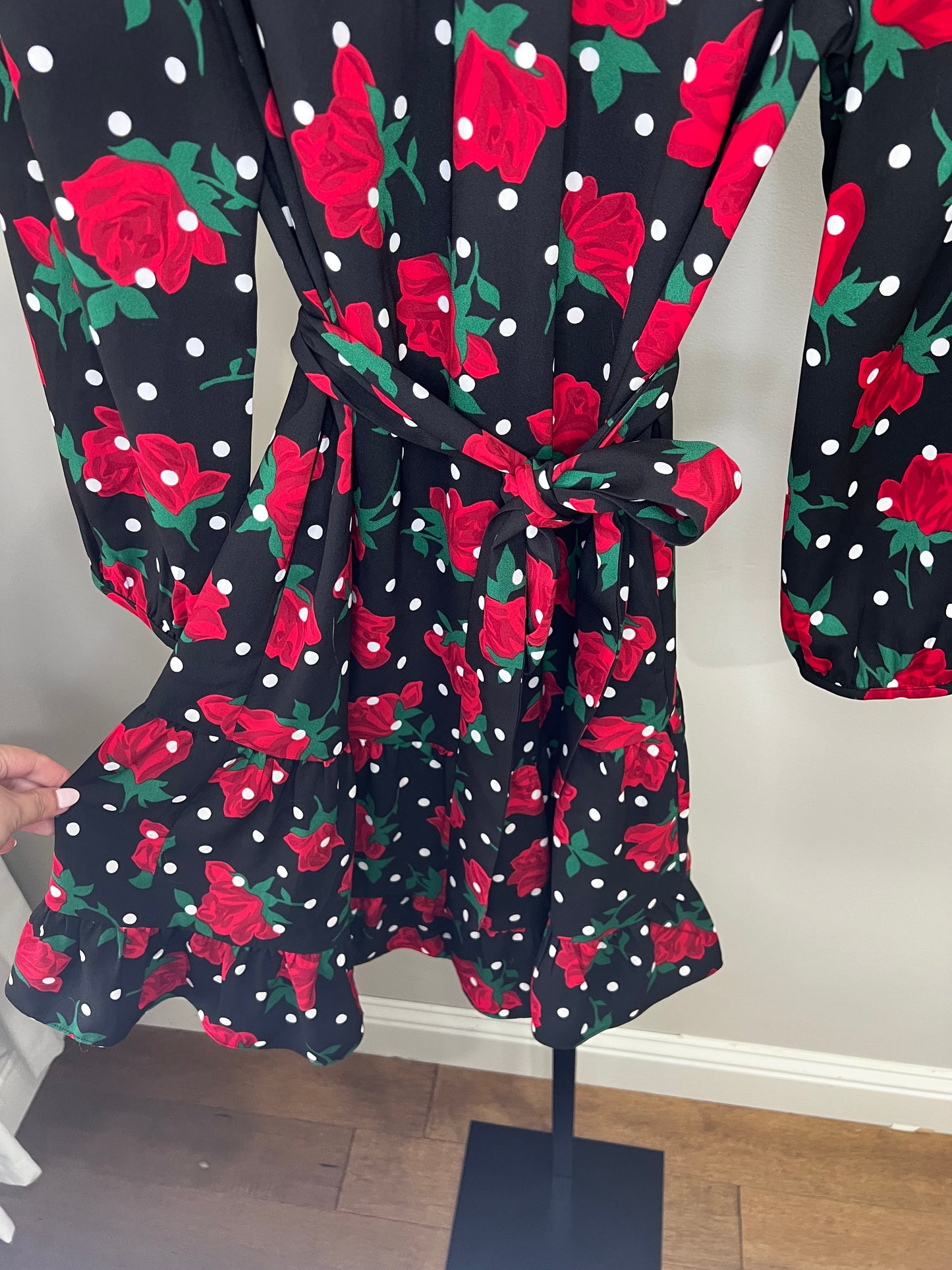 Kate Spade Belted Floral Dress- Small