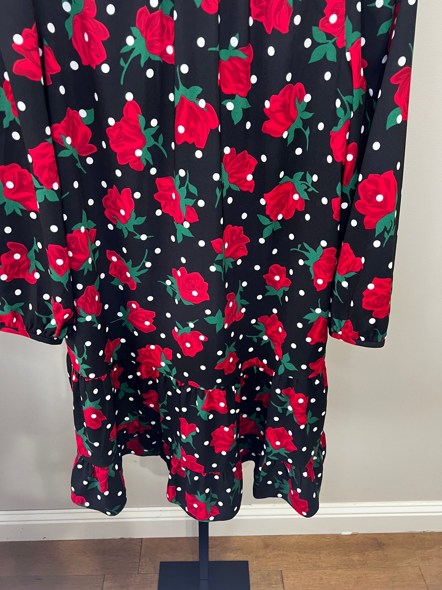 Kate Spade Belted Floral Dress- Small