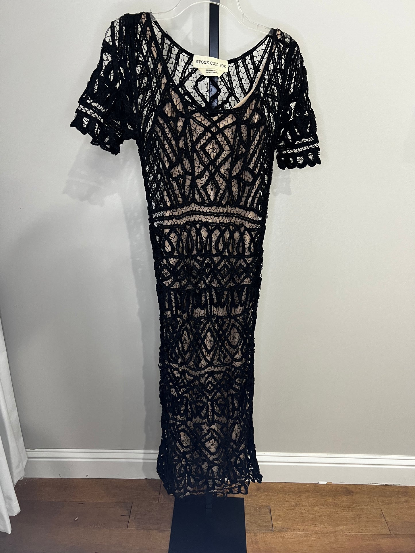Stone Cold Fox Maxi Dress- Sz 1