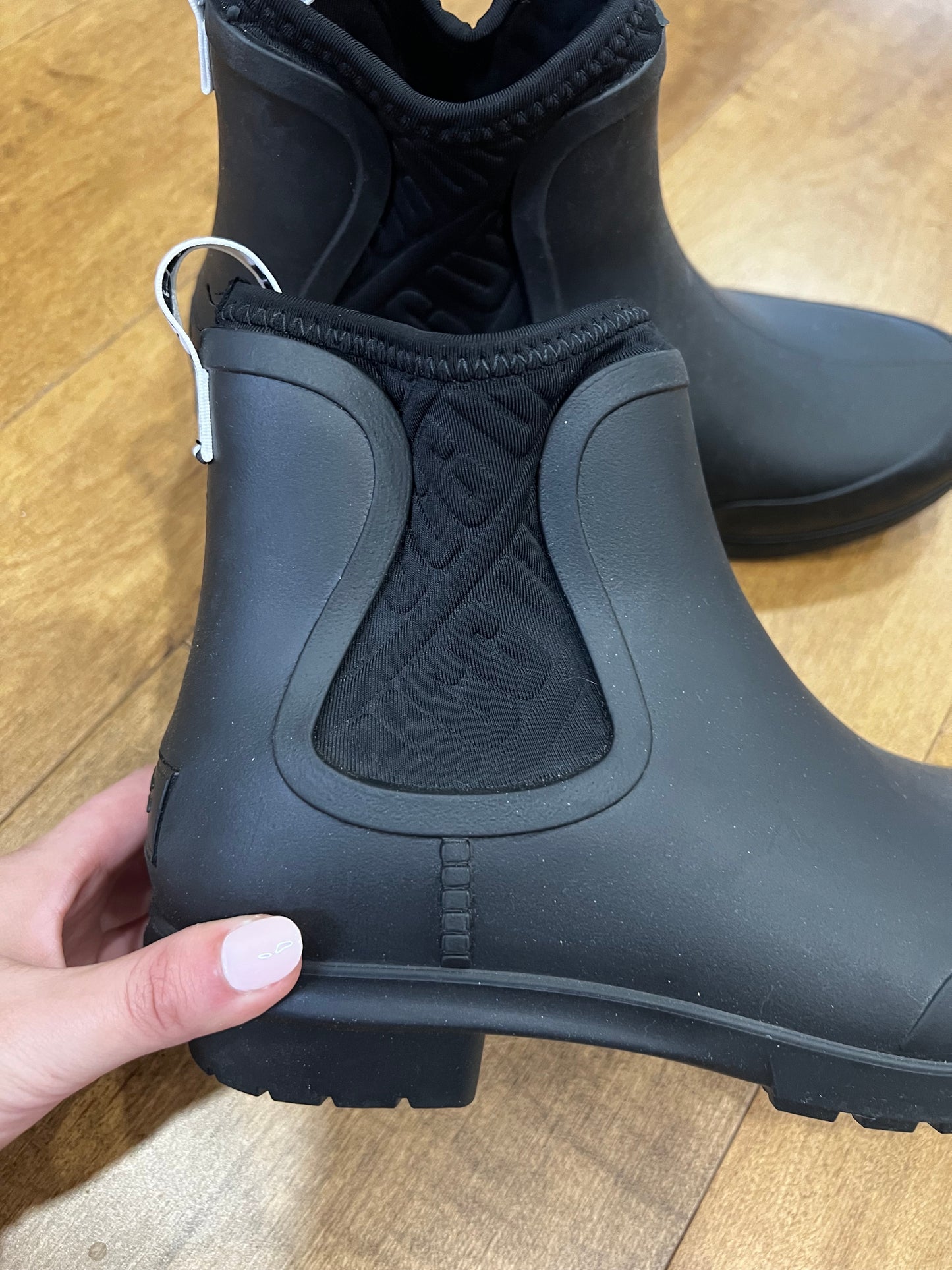 Ugg Chelsea Rain Boots- Sz 7