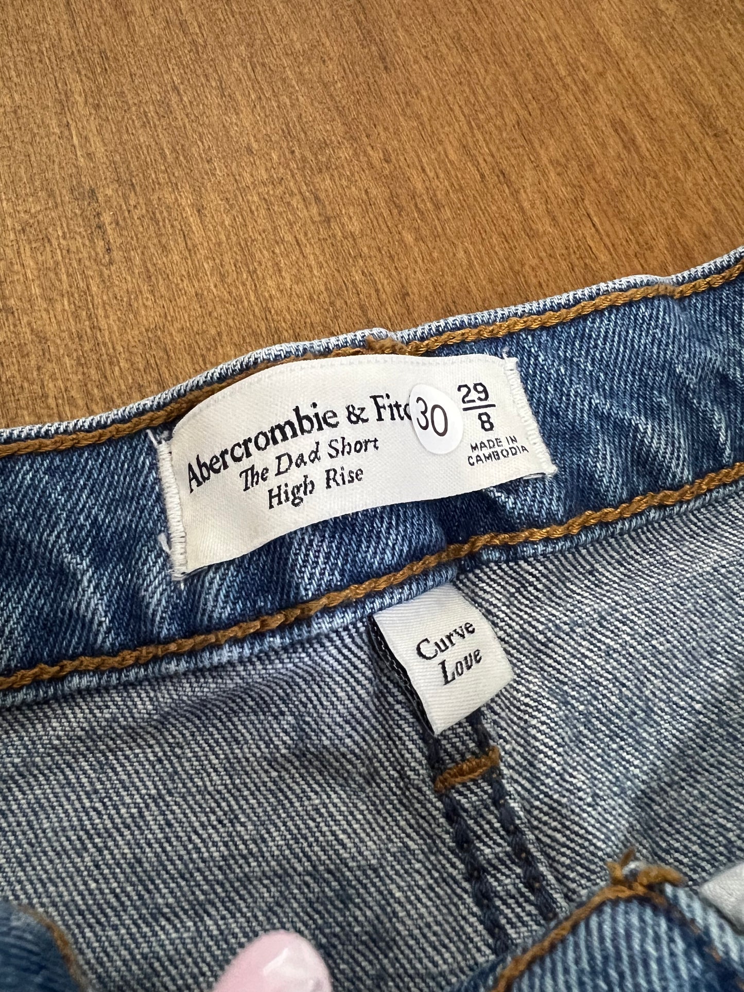 Abercrombie & Fitch Curve Love High Rise Dad Short- Sz 8