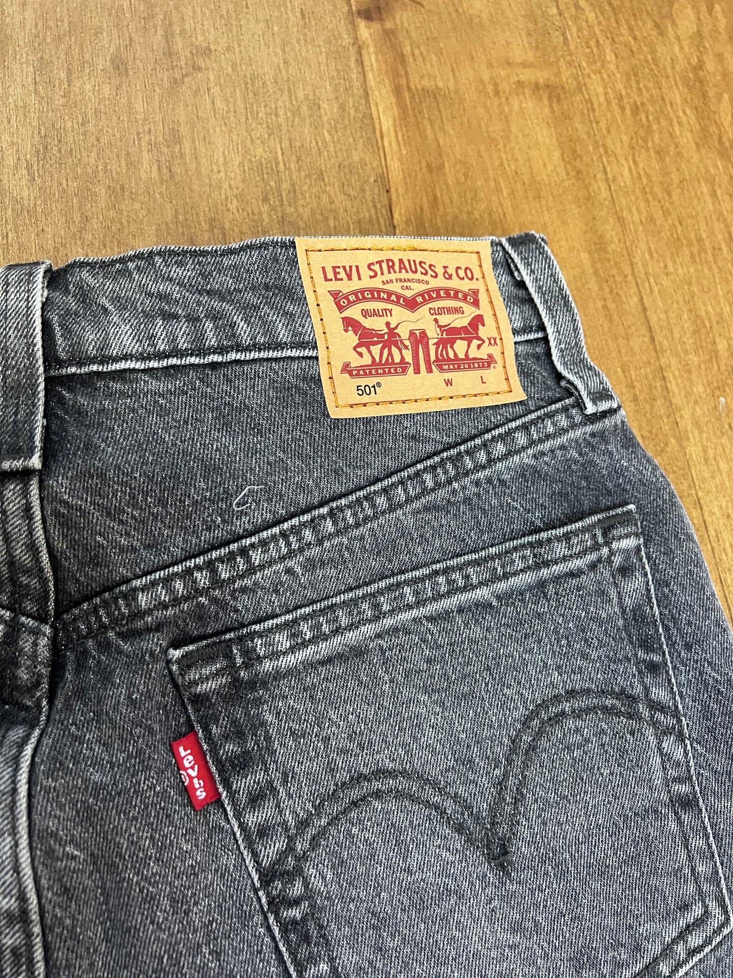 Levi's 501 Black Wash Cutoff Denim Shorts- Sz 26