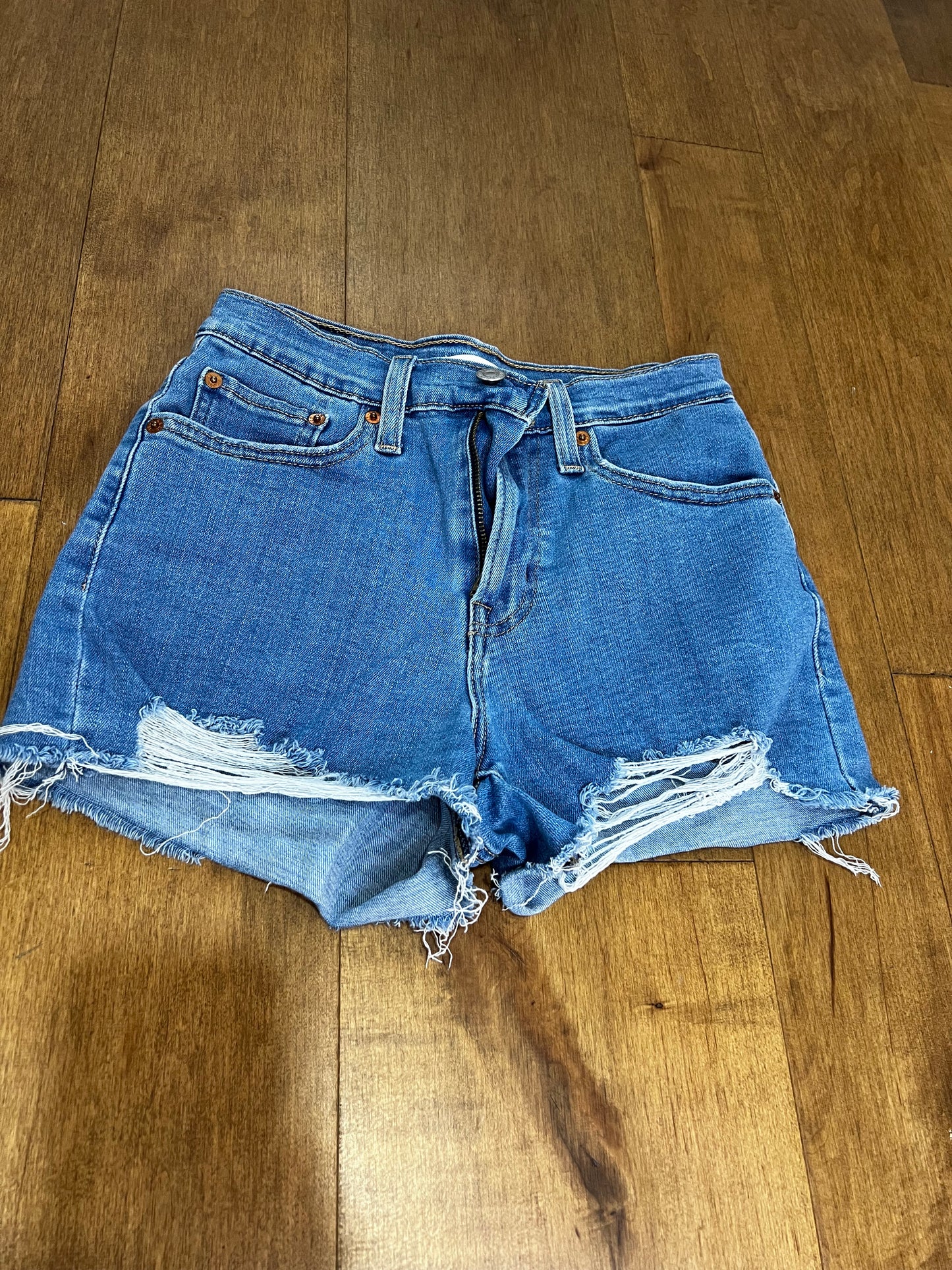 Levi Denim High Rise Shorts- Sz 25