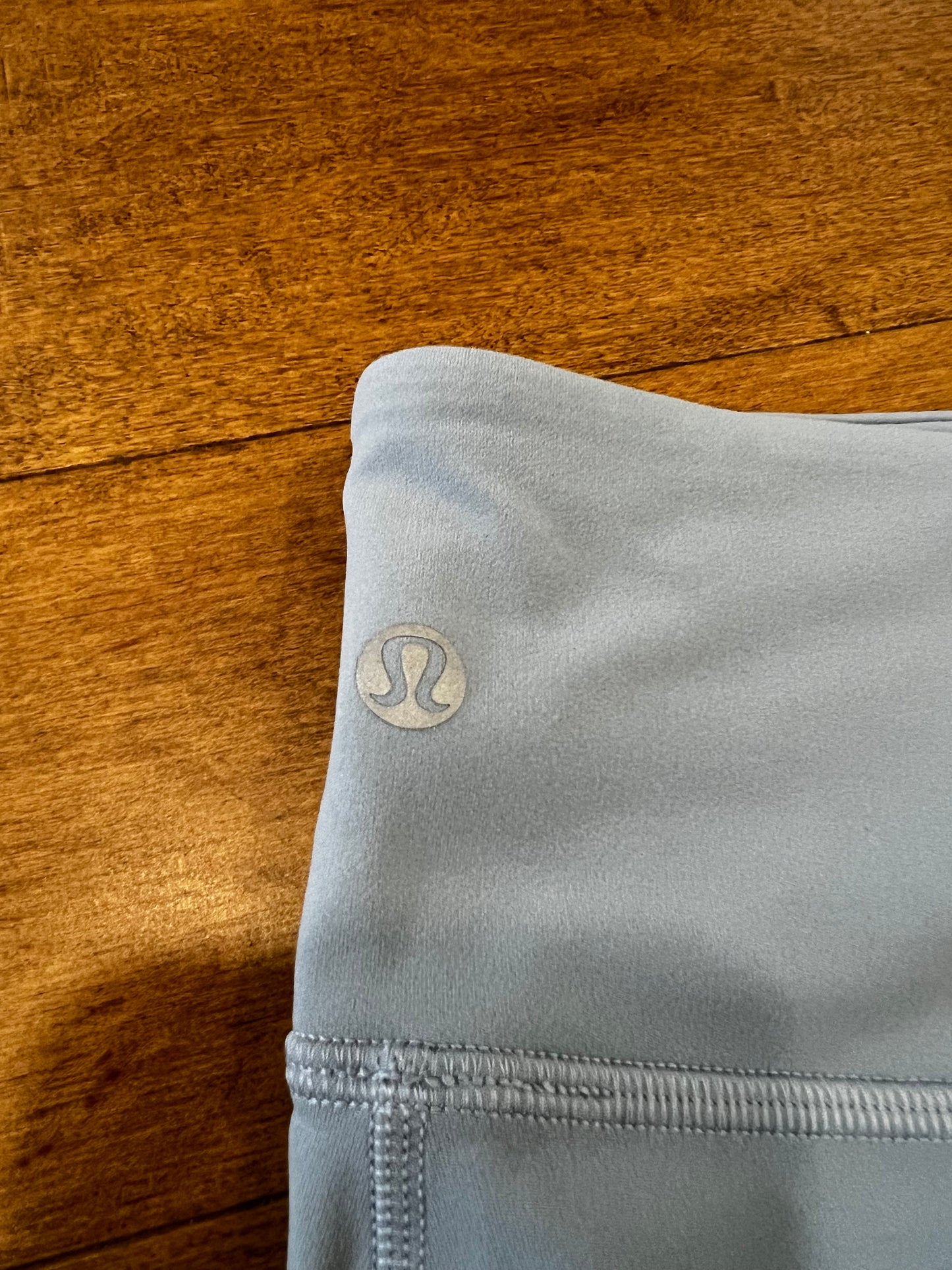 Lululemon NWT Groove HR Split Hem Flare Nulu- Sz 10