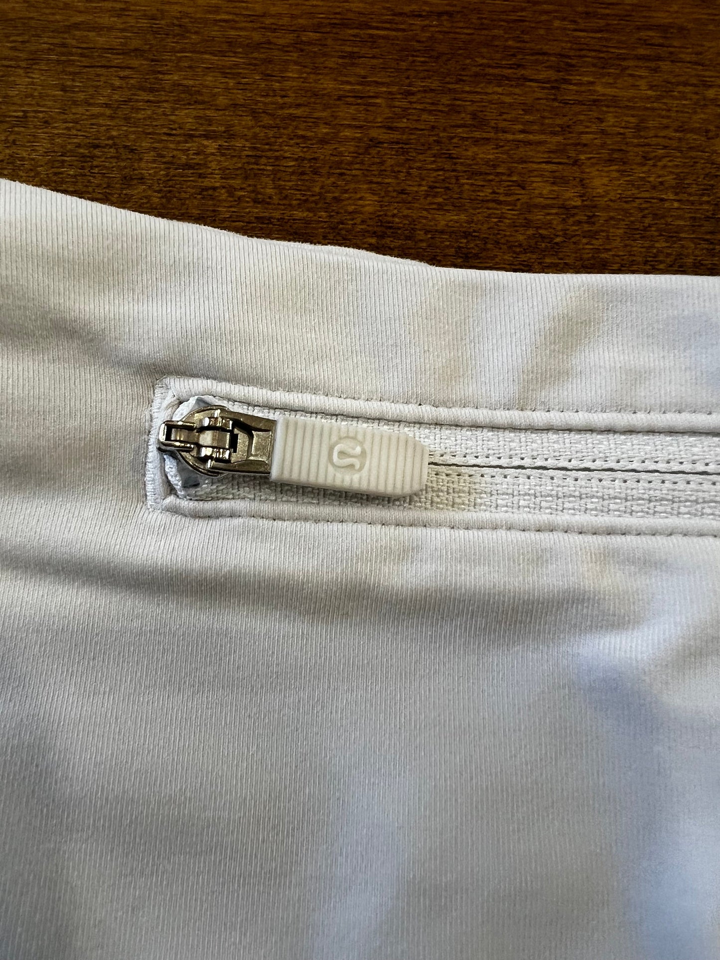 Lululemon Speed Up Shorts- Sz 0