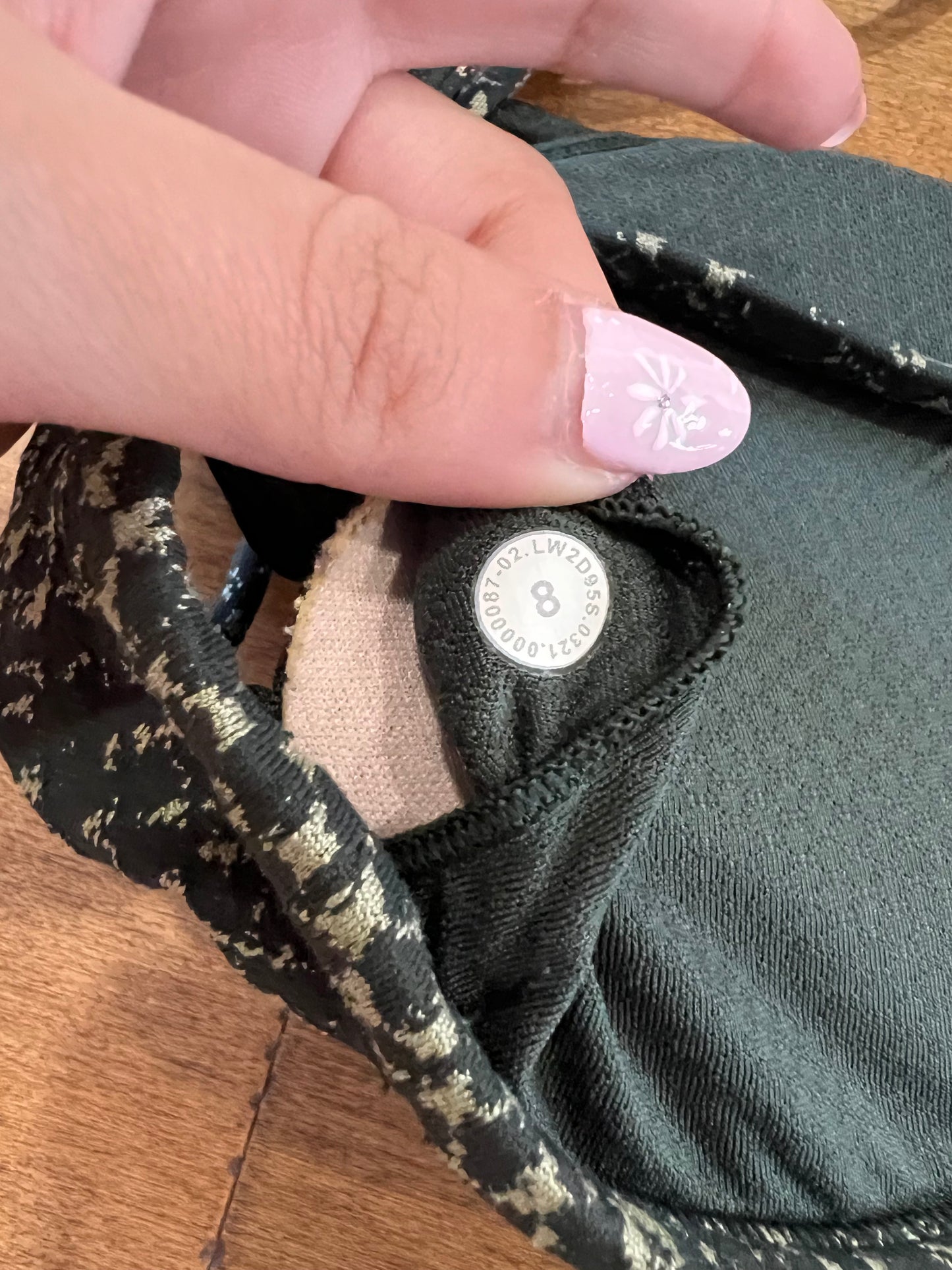 Lululemon Free To Be Bra- Sz 8