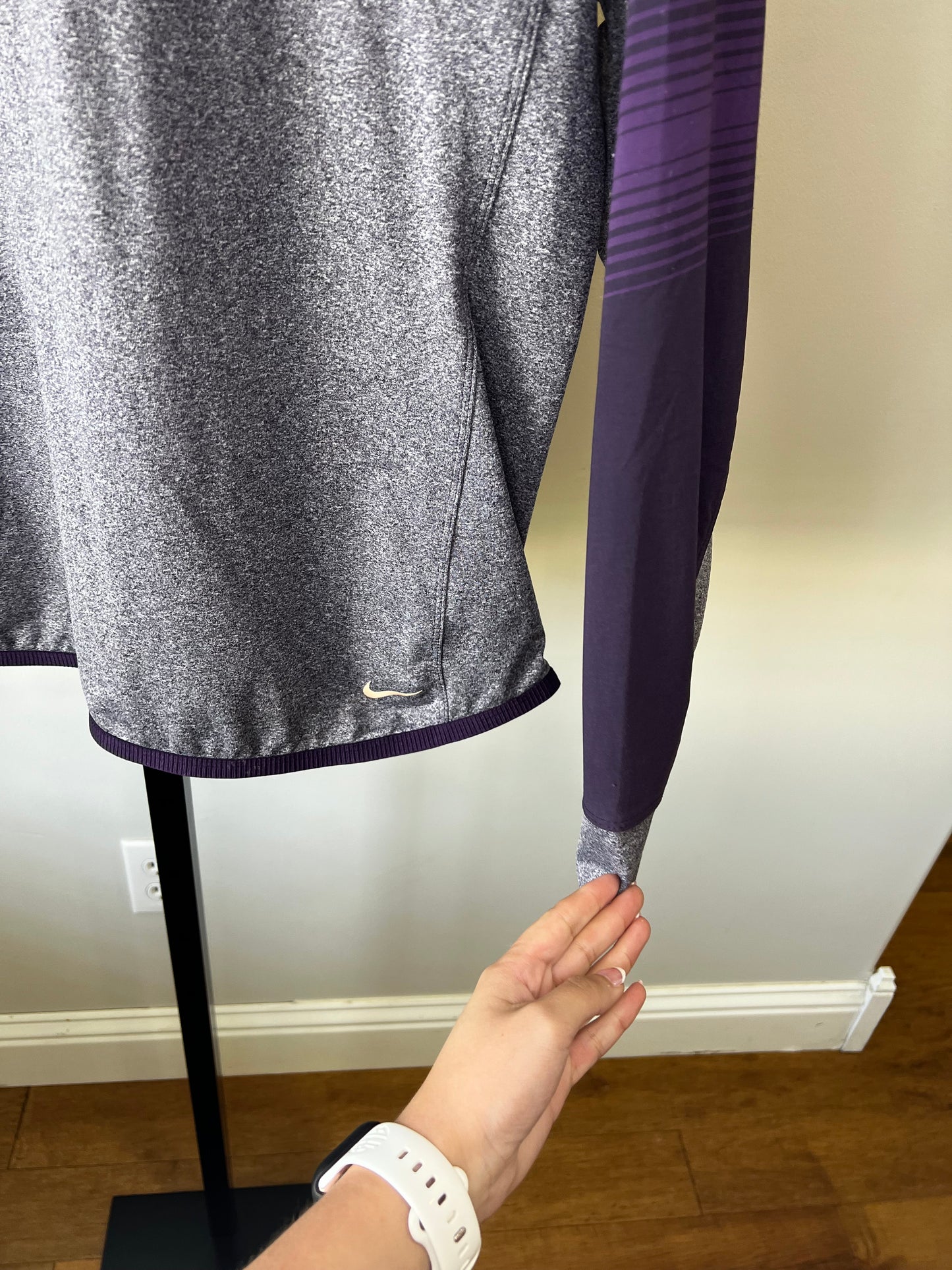 Nike Dri Fit Quarter Zip- XL