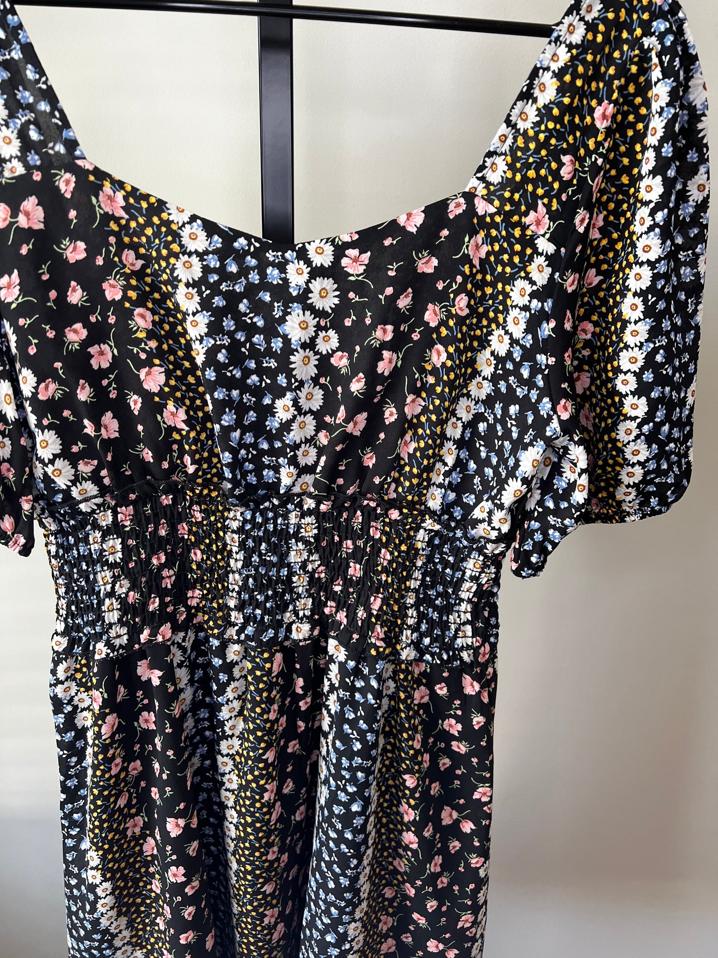 Fraiche by J Black Floral Short Sleeve Dress- Sz L