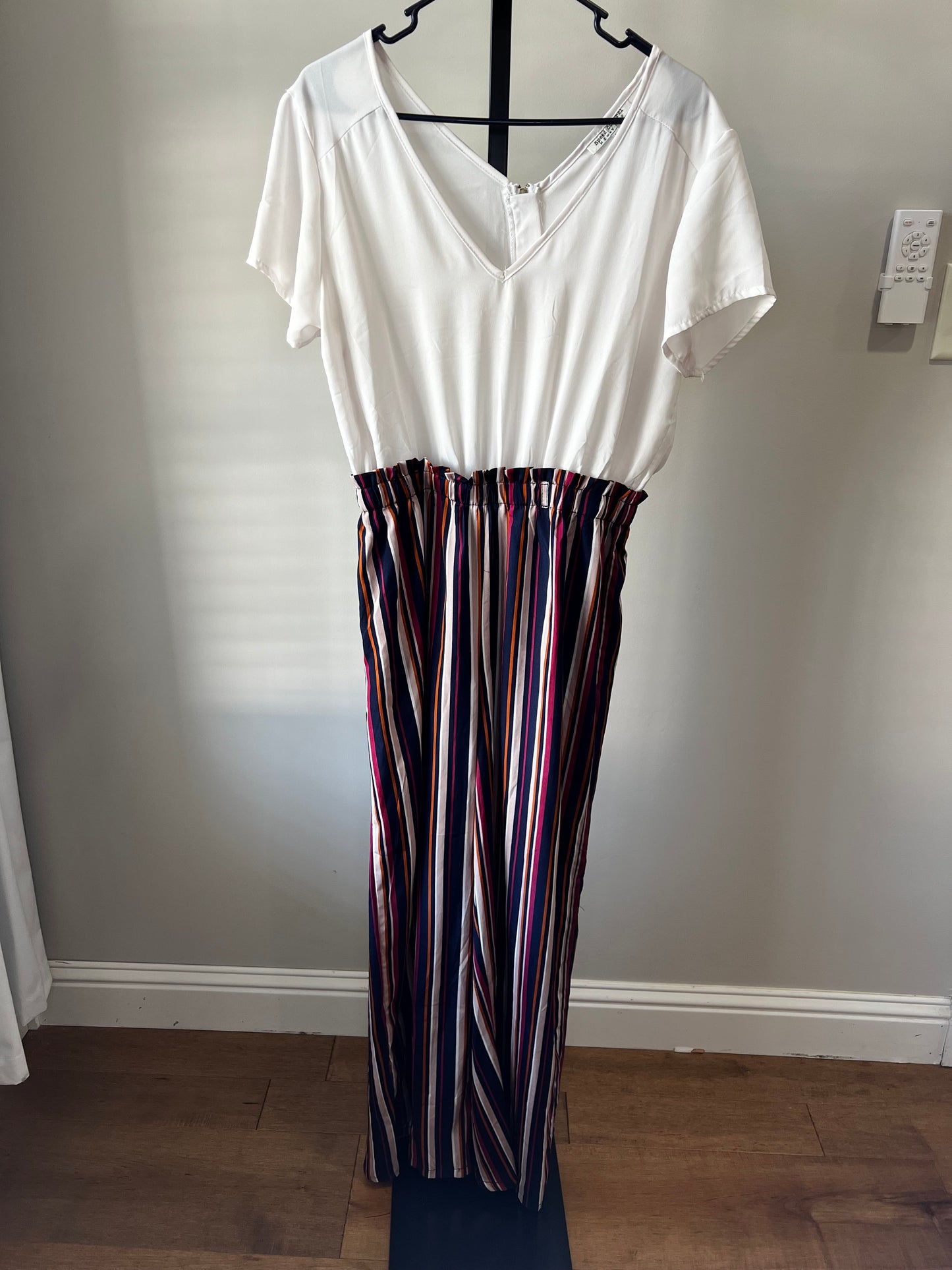 Pantsuit/Romper- Sz L