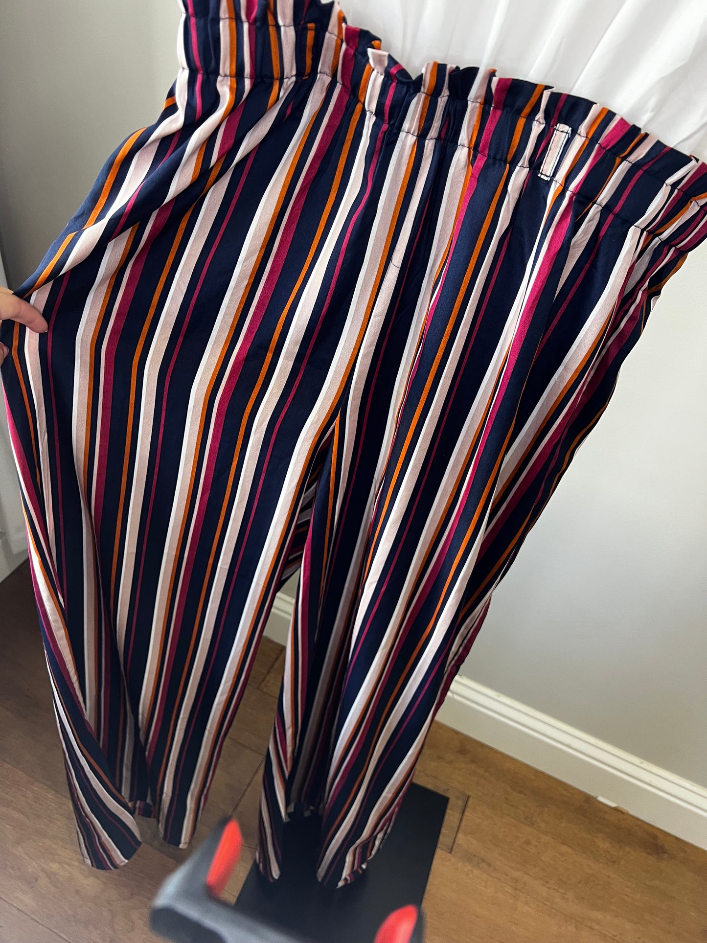 Pantsuit/Romper- Sz L