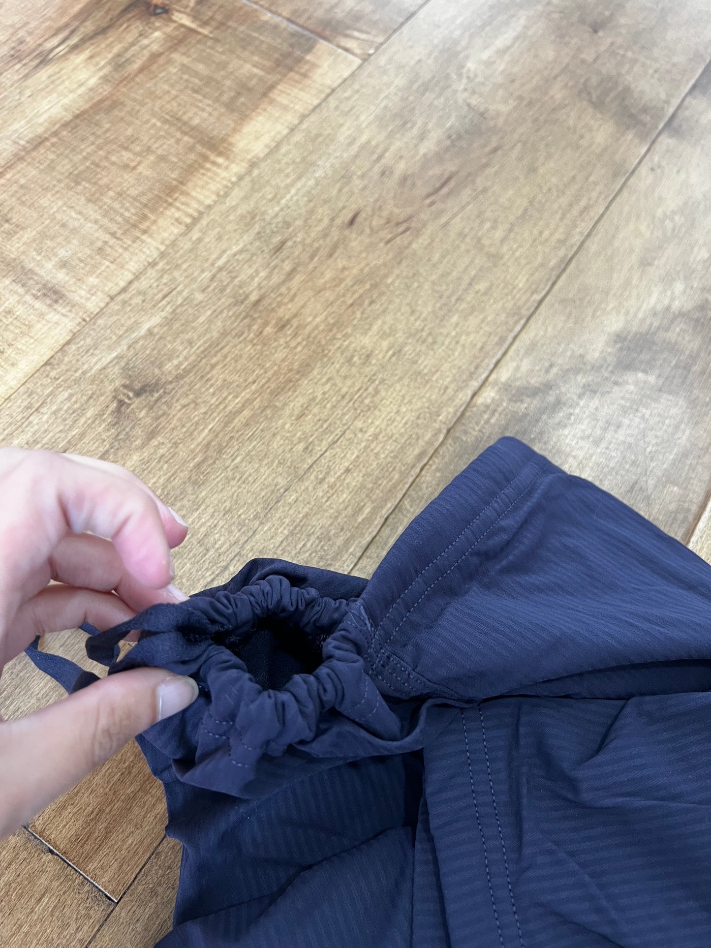 Lululemon Navy Dance Studio Pants- Sz 6