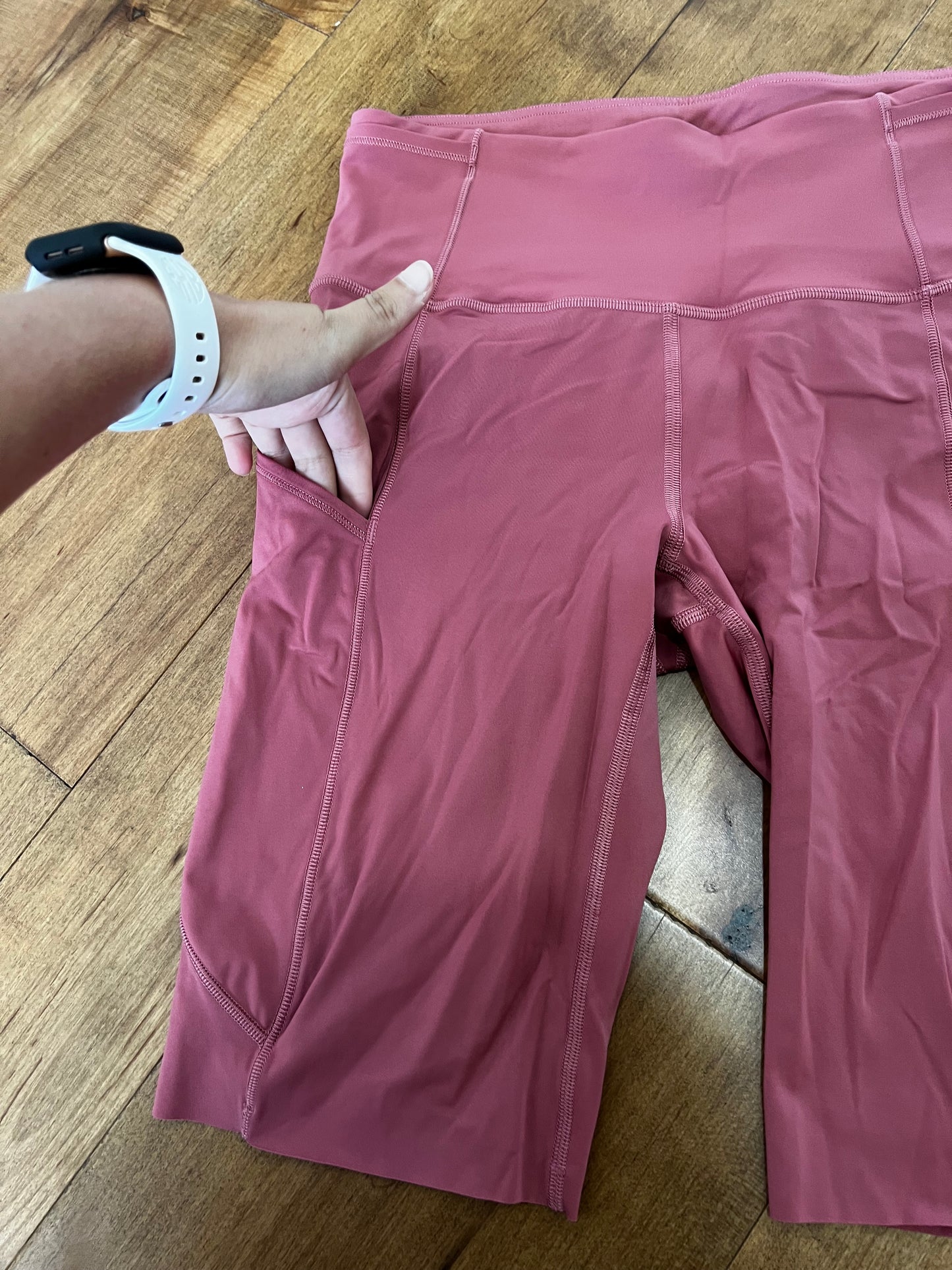 Lululemon Fast & Free Biker Shorts- Sz 6