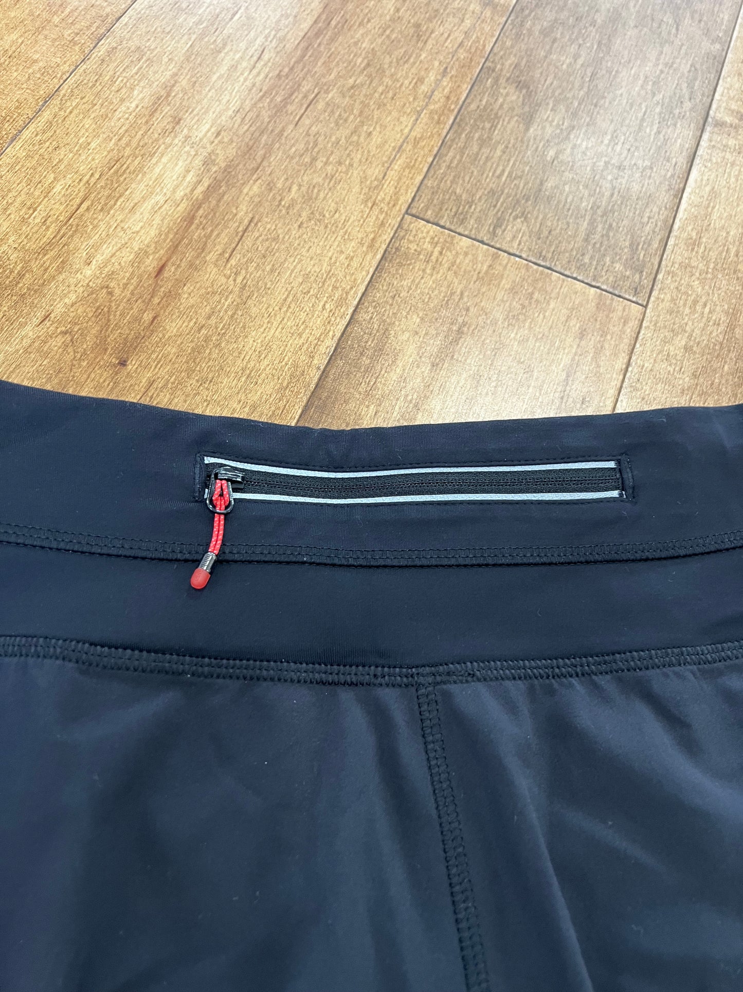 Lululemon Shorts- Sz 6Tall