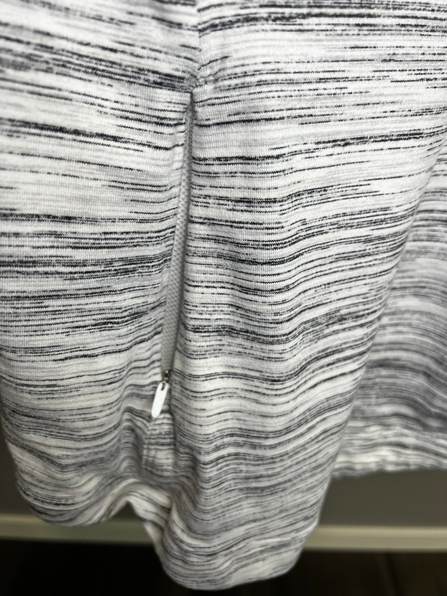 Lululemon White & Gray Long Sleeve