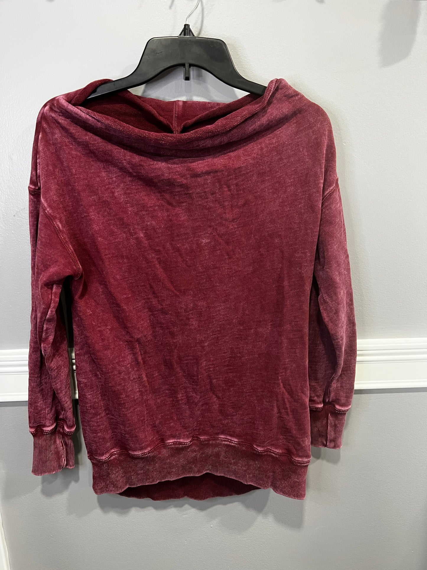 PRANA Red Top