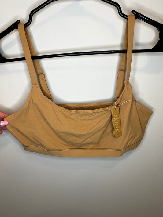 SKIMS Scoopneck Bralette