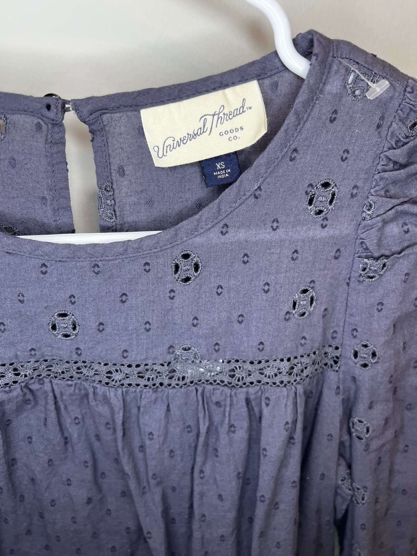 Universal Thread Navy Eyelet Lace Long Sleeve