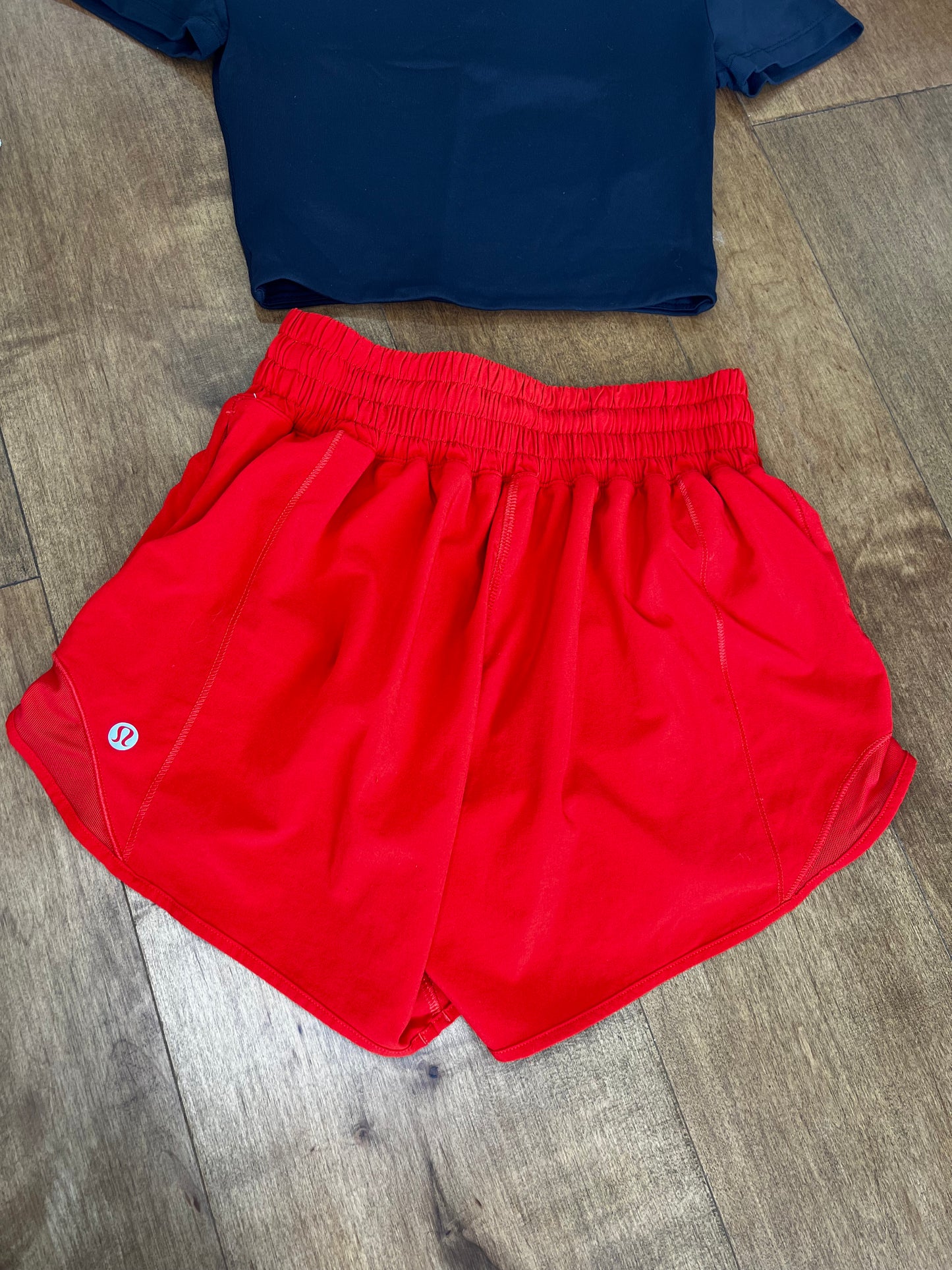 Lululemon High Waisted Hotty Hot Shorts