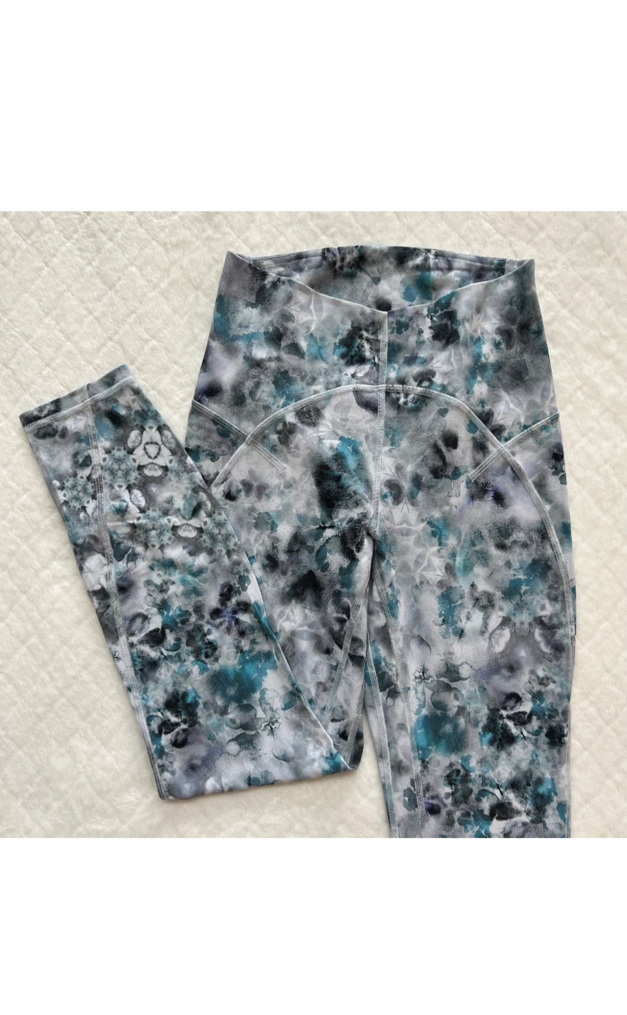 Lululemon Unlimit HR Tight Leggings