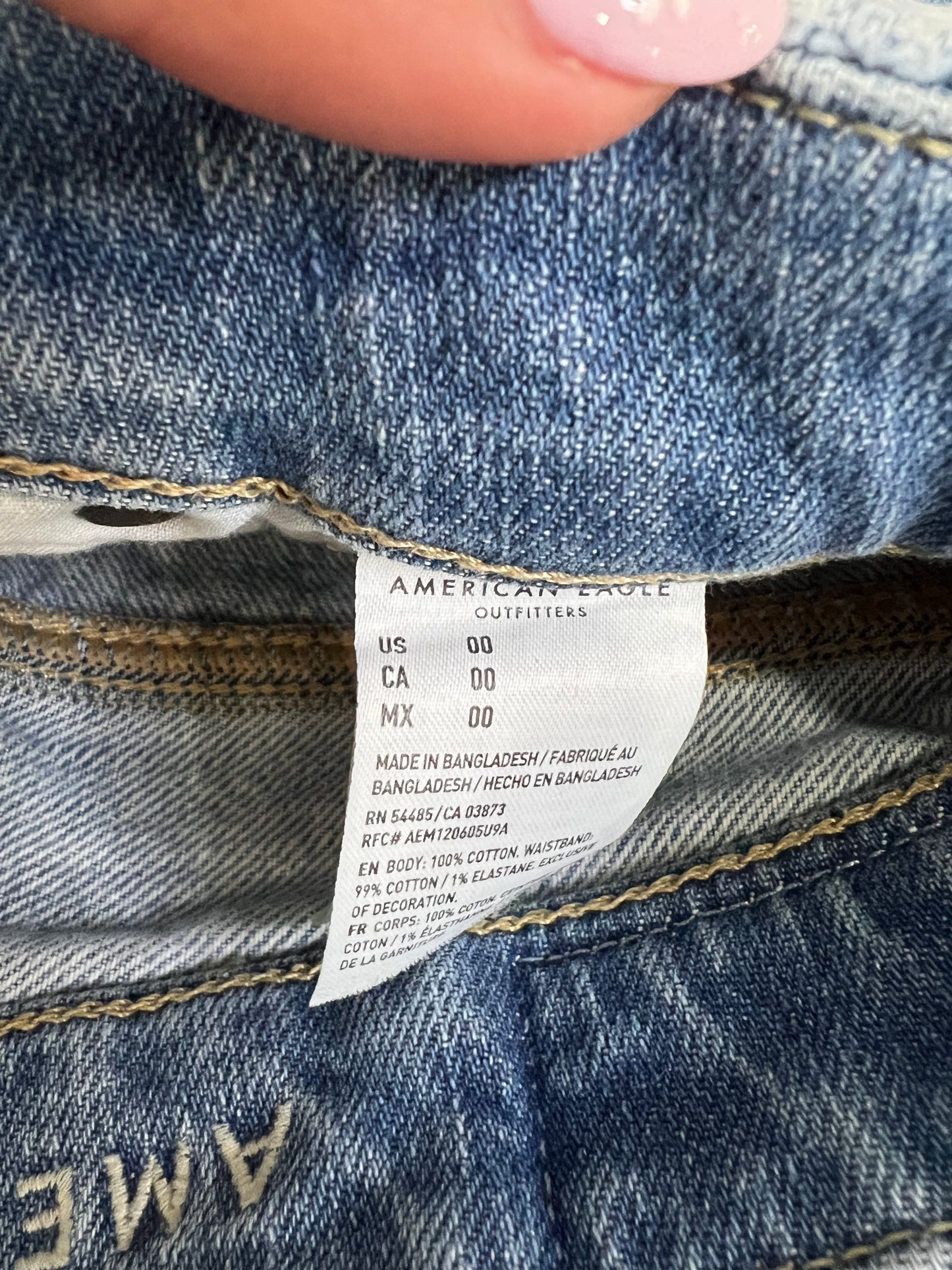 American Eagle Mom Short- Sz 00