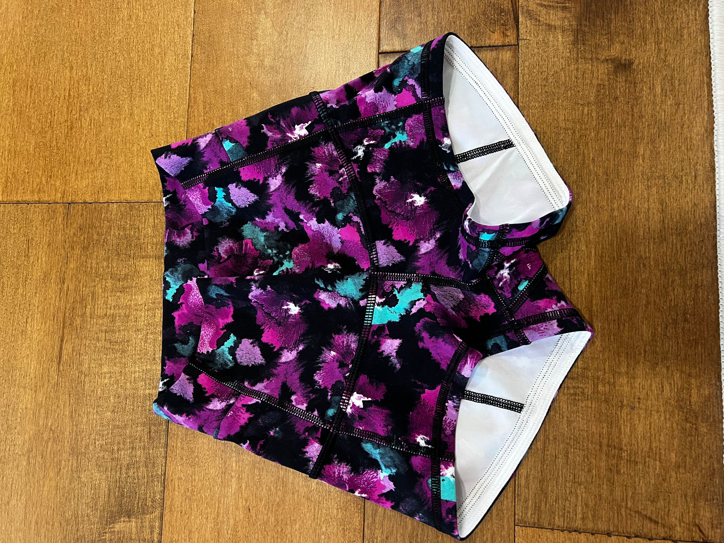 Lululemon Spandex Shorts- Sz 2