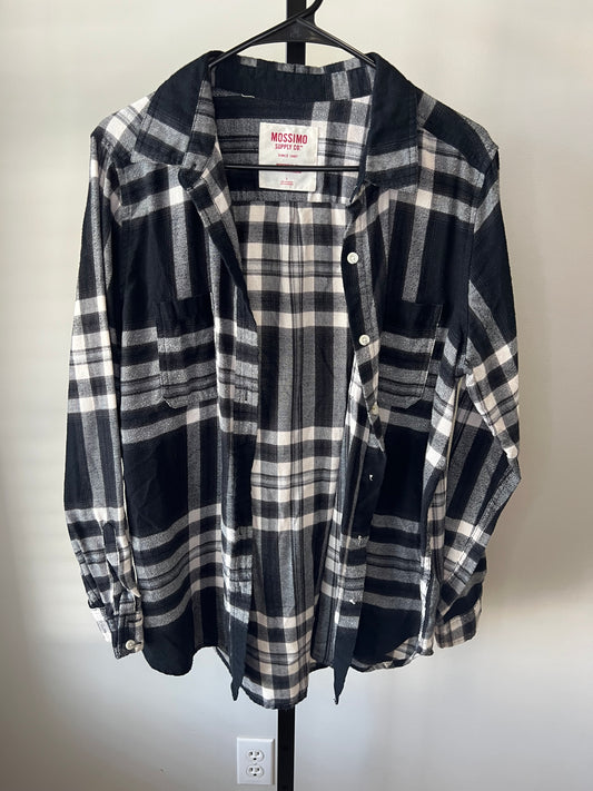 Black & White Flannel- Sz L