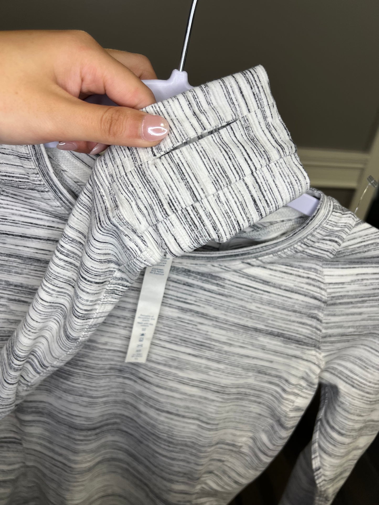 Lululemon White & Gray Long Sleeve